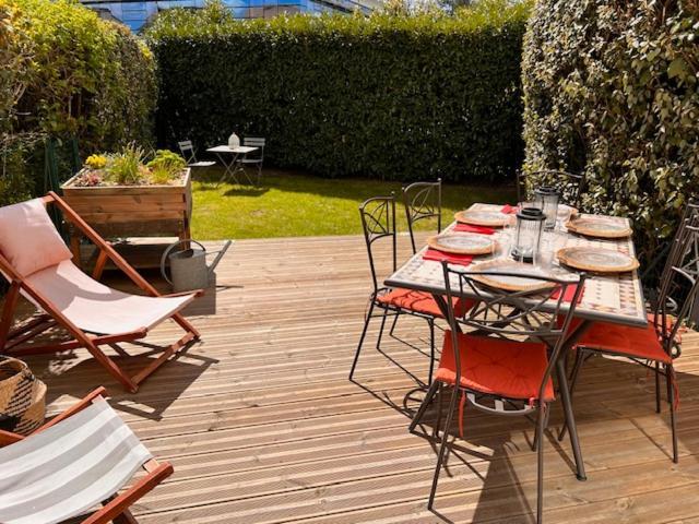 Maison Comet Avec Jardin Et Parking Orleans Exterior photo